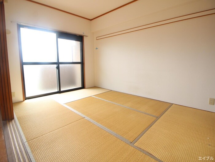 物件内観写真9　(居室)