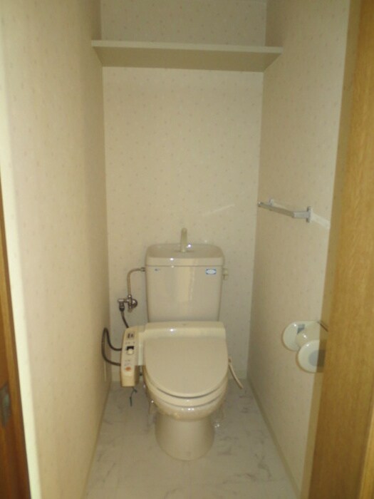 物件内観写真10　(トイレ)