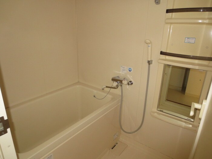 物件内観写真11　(バス／シャワールーム等)