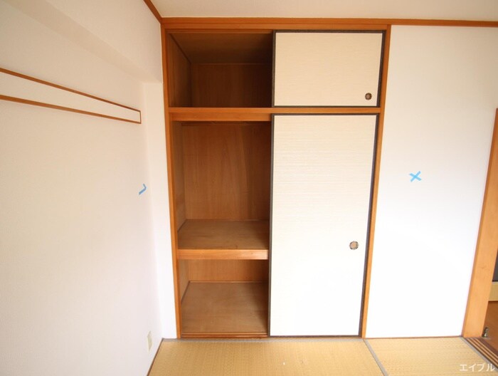 物件内観写真18　(収納)