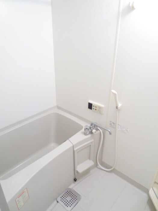物件内観写真4　(バス／シャワールーム等)