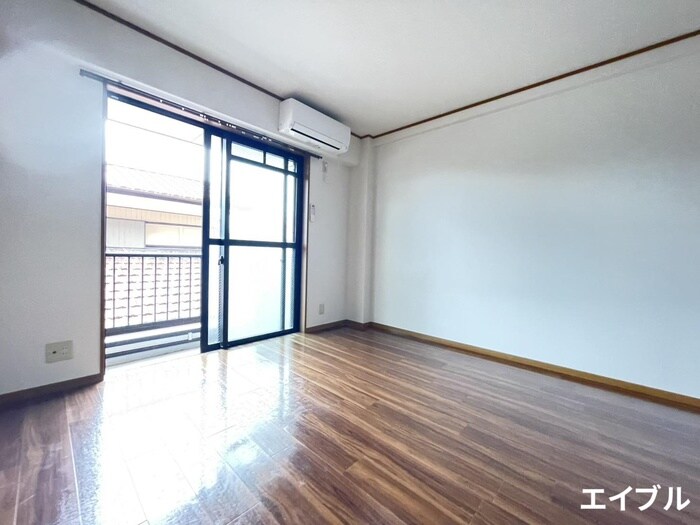 物件内観写真14　(居室)