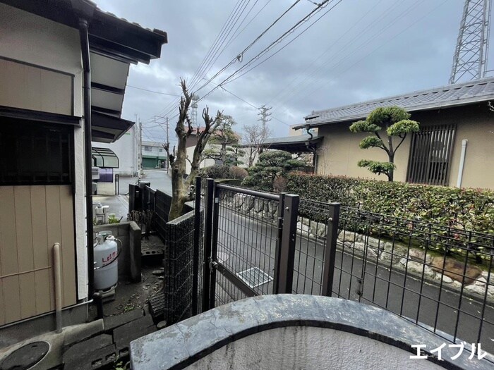 物件内観写真18　(室内からの展望)