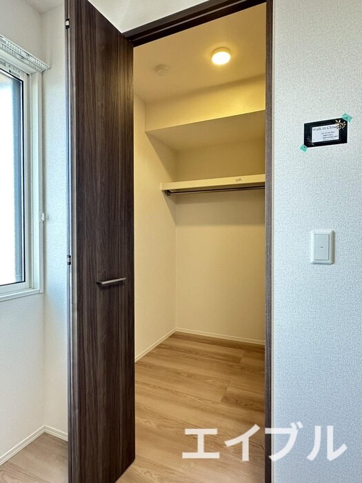 物件内観写真13　(収納)