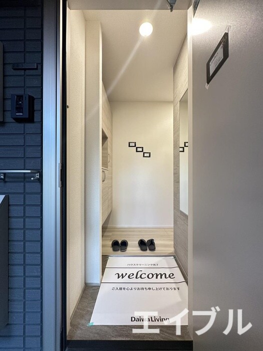 物件内観写真14　(玄関)