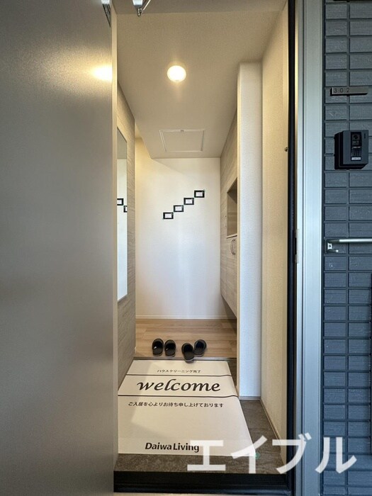 物件内観写真14　(玄関)