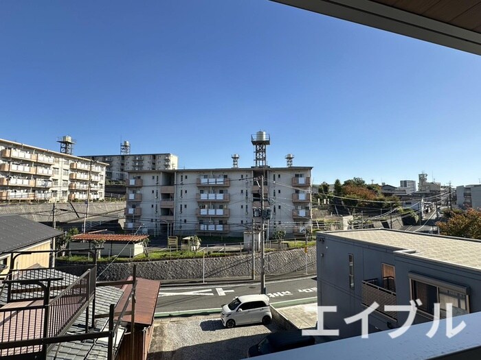 物件内観写真17　(室内からの展望)