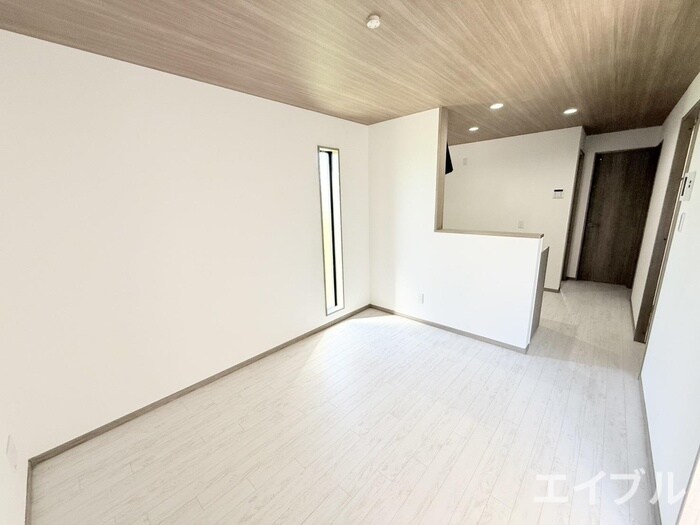 物件内観写真4　(居室)