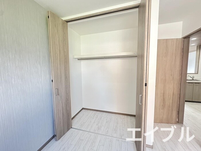 物件内観写真10　(収納)