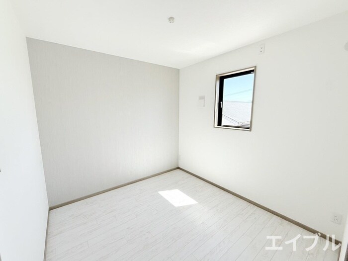 物件内観写真10　(居室)