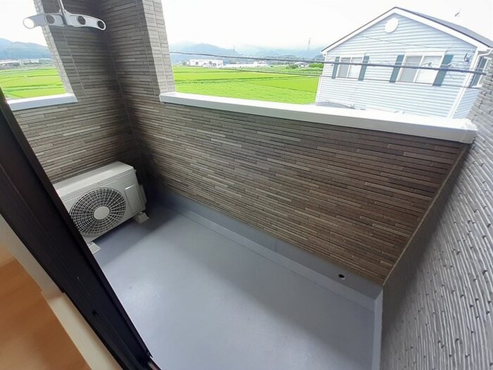 物件内観写真10　(ベランダ・バルコニー)