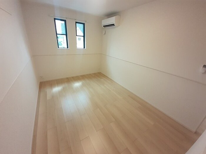 物件内観写真9　(内観写真)