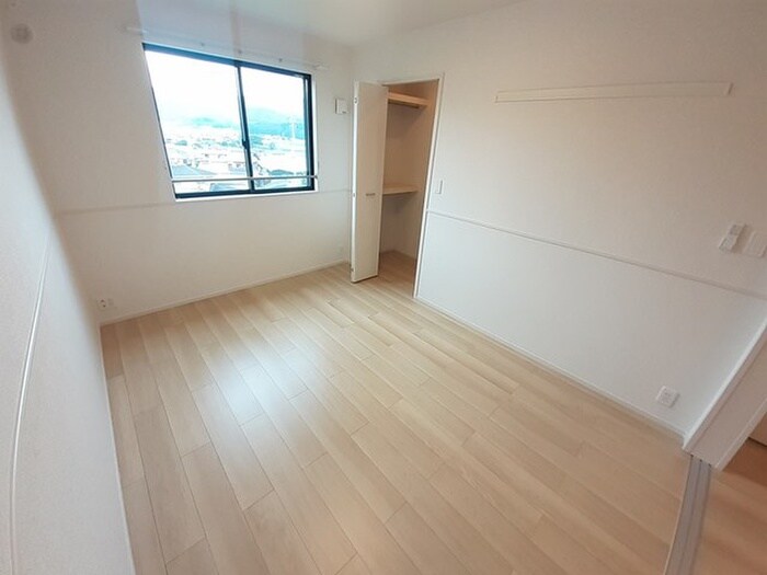 物件内観写真13　(内観写真)