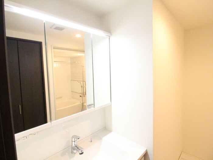 物件内観写真14　(洗面)