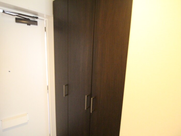 物件内観写真15　(靴箱)