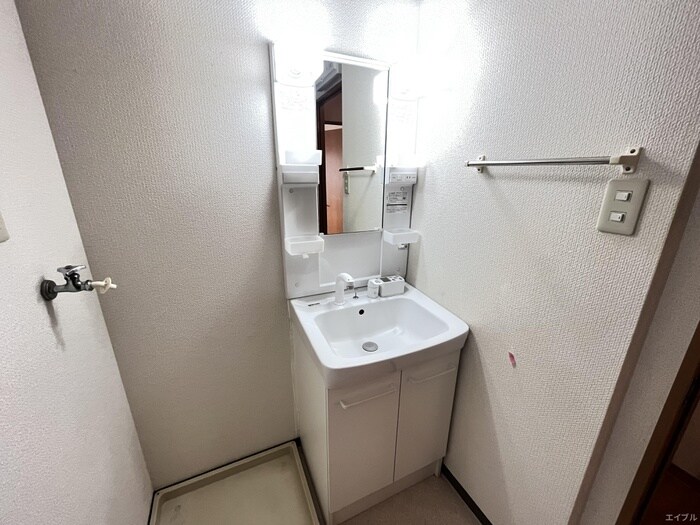 物件内観写真11　(洗面)