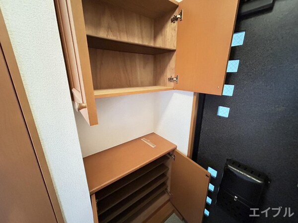 靴箱