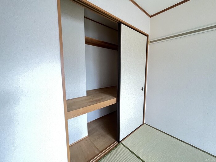 物件内観写真16　(収納)