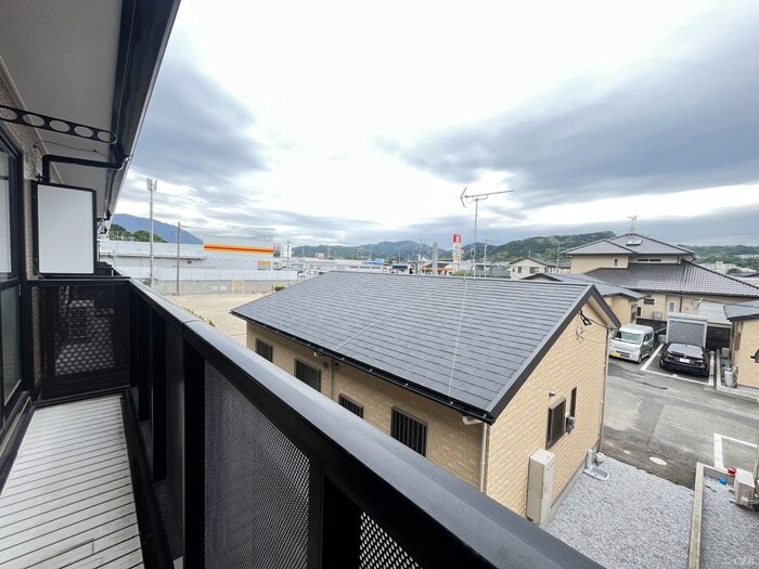 物件内観写真20　(室内からの展望)