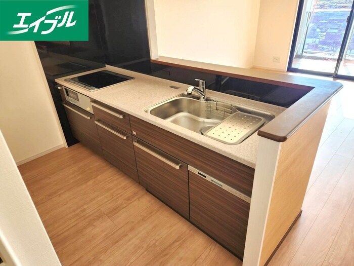 物件内観写真11　(キッチン)