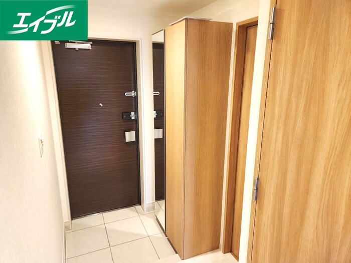 物件内観写真18　(靴箱)