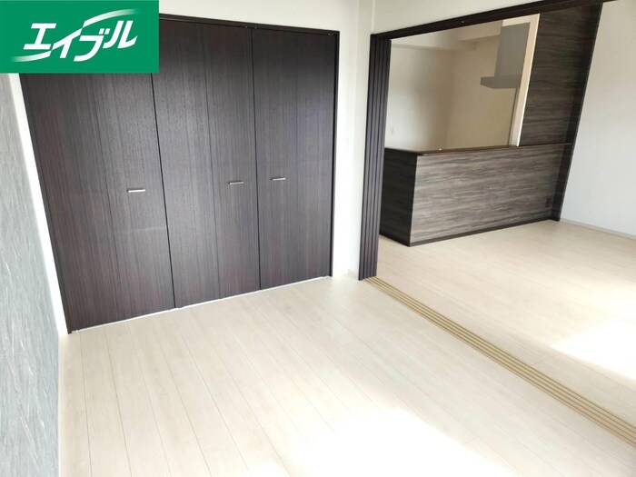 物件内観写真19　(居室)