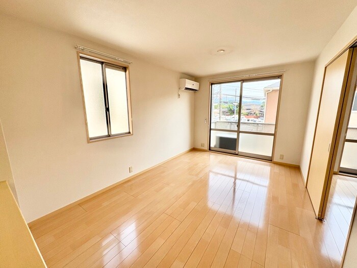 物件内観写真5　(居室)