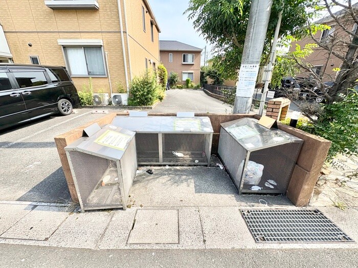 物件外観写真4　(建物設備)