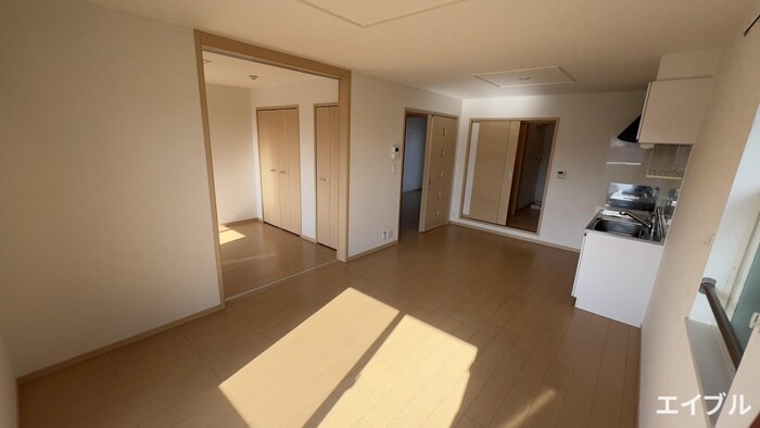 物件内観写真7　(居室)