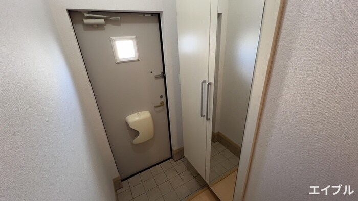 物件内観写真12　(収納)