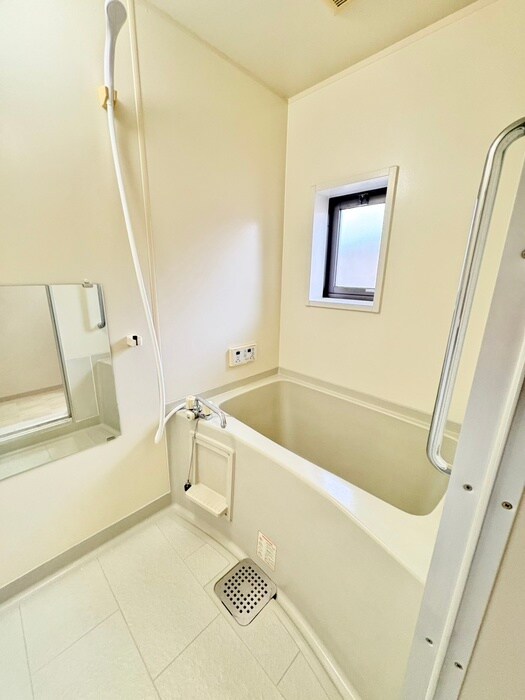 物件内観写真11　(バス／シャワールーム等)