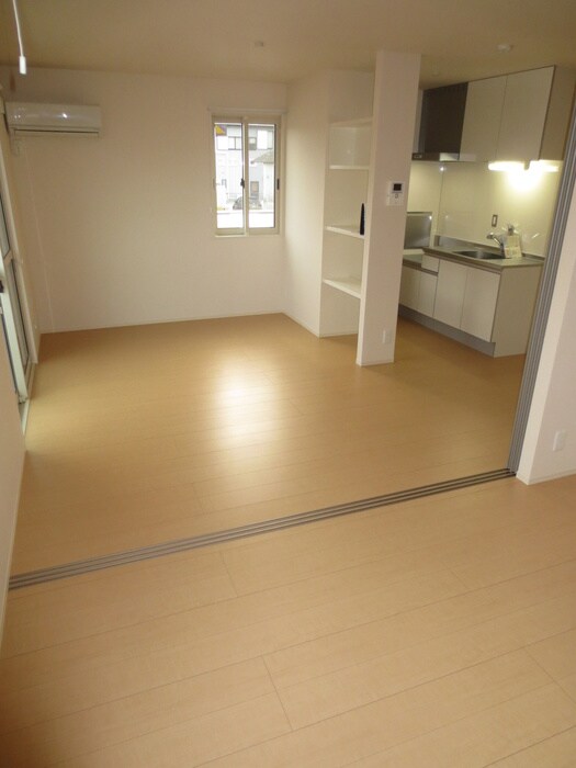 物件内観写真7　(居室)