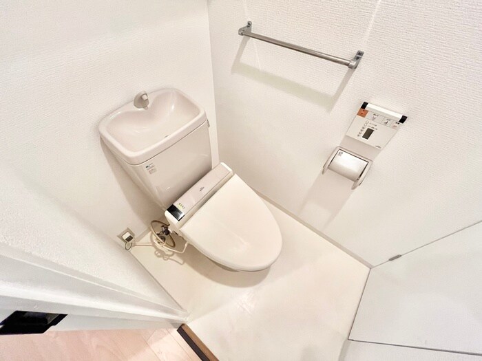 物件内観写真10　(トイレ)