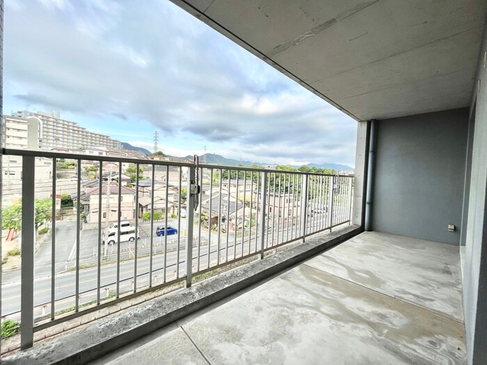 物件内観写真16　(ベランダ・バルコニー)