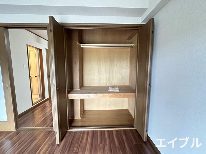 物件内観写真11　(収納)