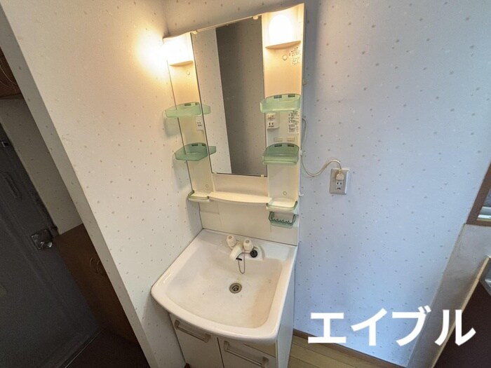 物件内観写真8　(洗面)