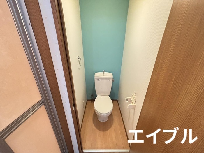 物件内観写真9　(トイレ)