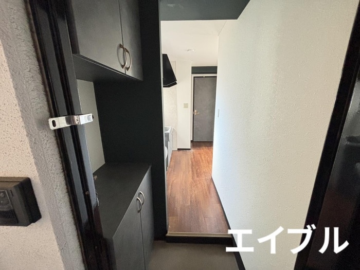 物件内観写真14　(玄関)