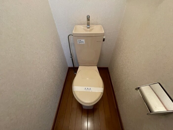 物件内観写真11　(トイレ)