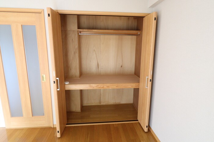 物件内観写真13　(収納)