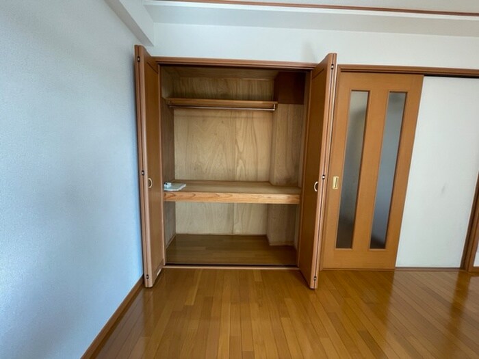 物件内観写真13　(収納)
