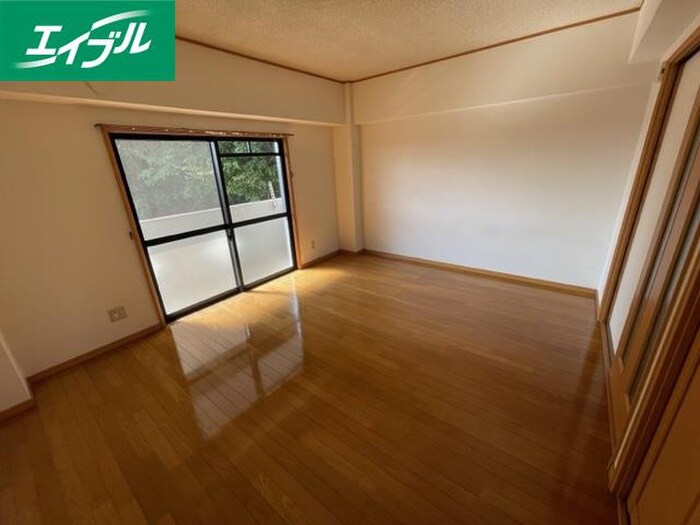 物件内観写真18　(居室)