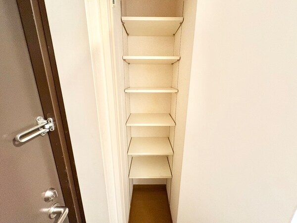 靴箱