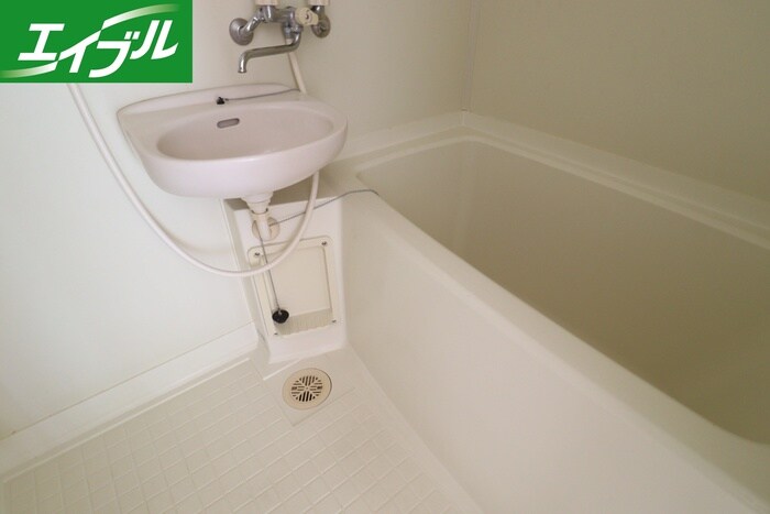 物件内観写真10　(バス／シャワールーム等)