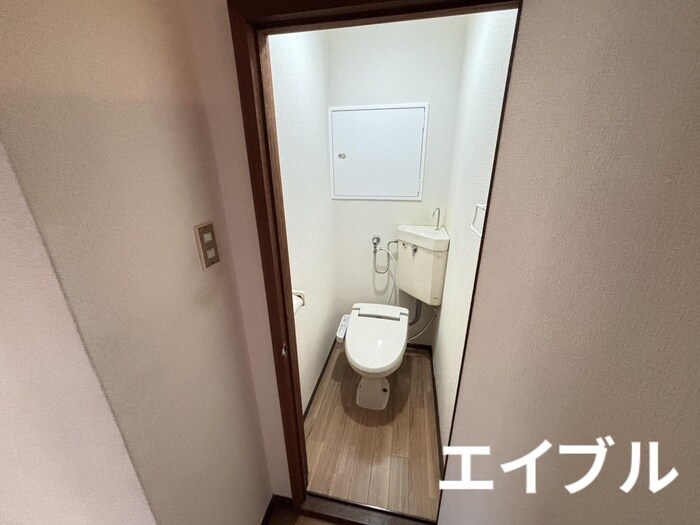 物件内観写真10　(トイレ)