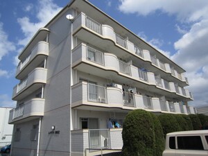 レジデンス和白Ⅱ外観写真