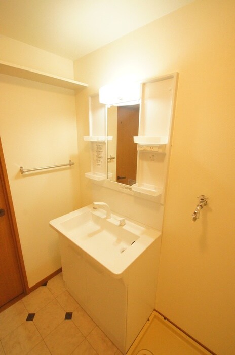 物件内観写真13　(洗面)