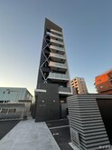ワイエスビル