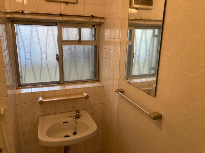 物件内観写真14　(洗面)