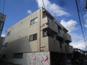 シャリエ飯倉外観写真